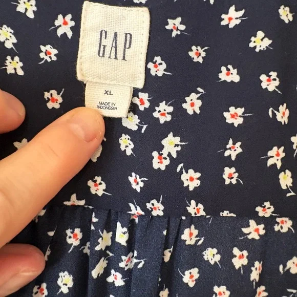 GAP Navy floral Dress. Drawstring dress with pockets. - Picture 4 of 6